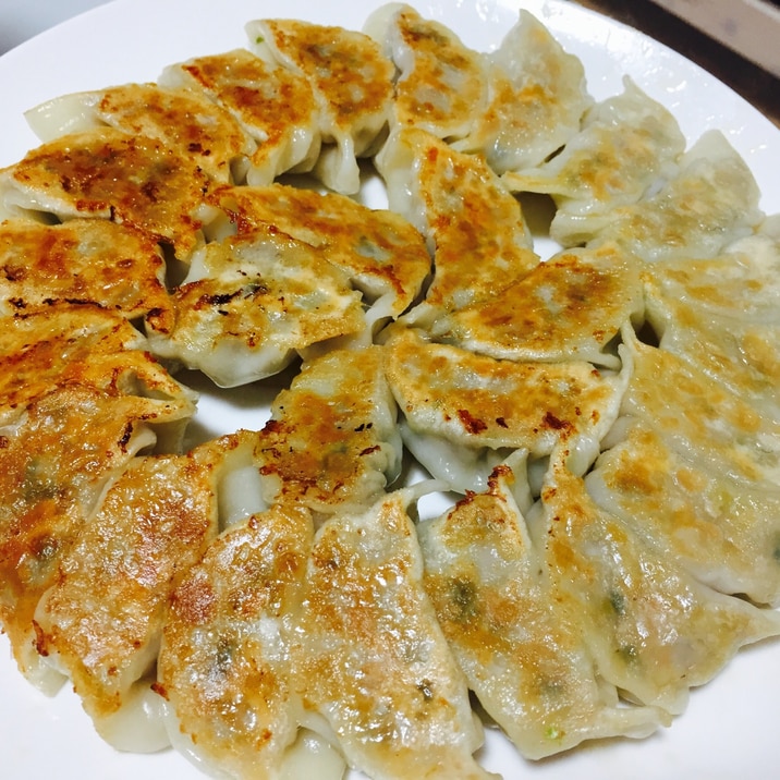 パリパリモチモチの焼き餃子